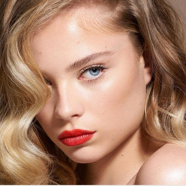 Eyes To Mesmerize: The Allure of Blue Colored Contact Lenses