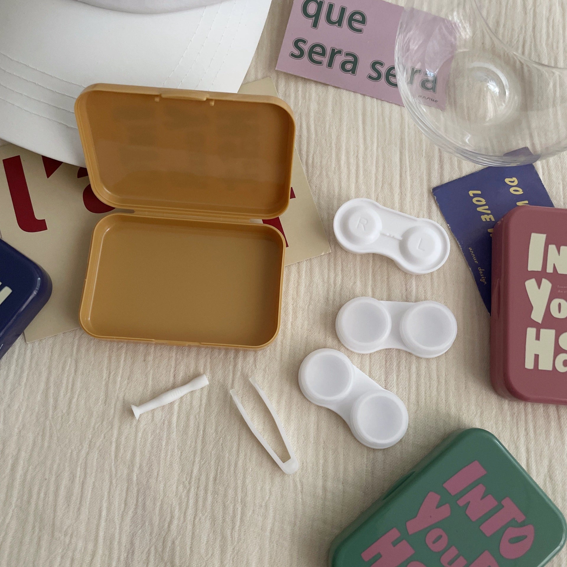 EYESFAV ColorPop Contact Lens Case