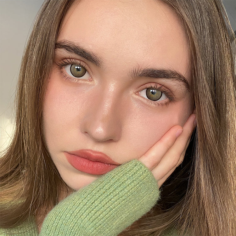 A Girl Wearing Starlight Brown Contact Lenses